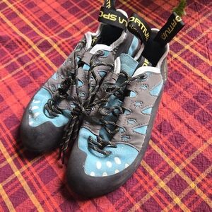 La Sportiva Climbing Shoes 39/6.5+